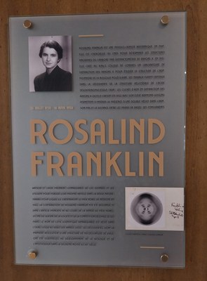 rosalind franklin plaque